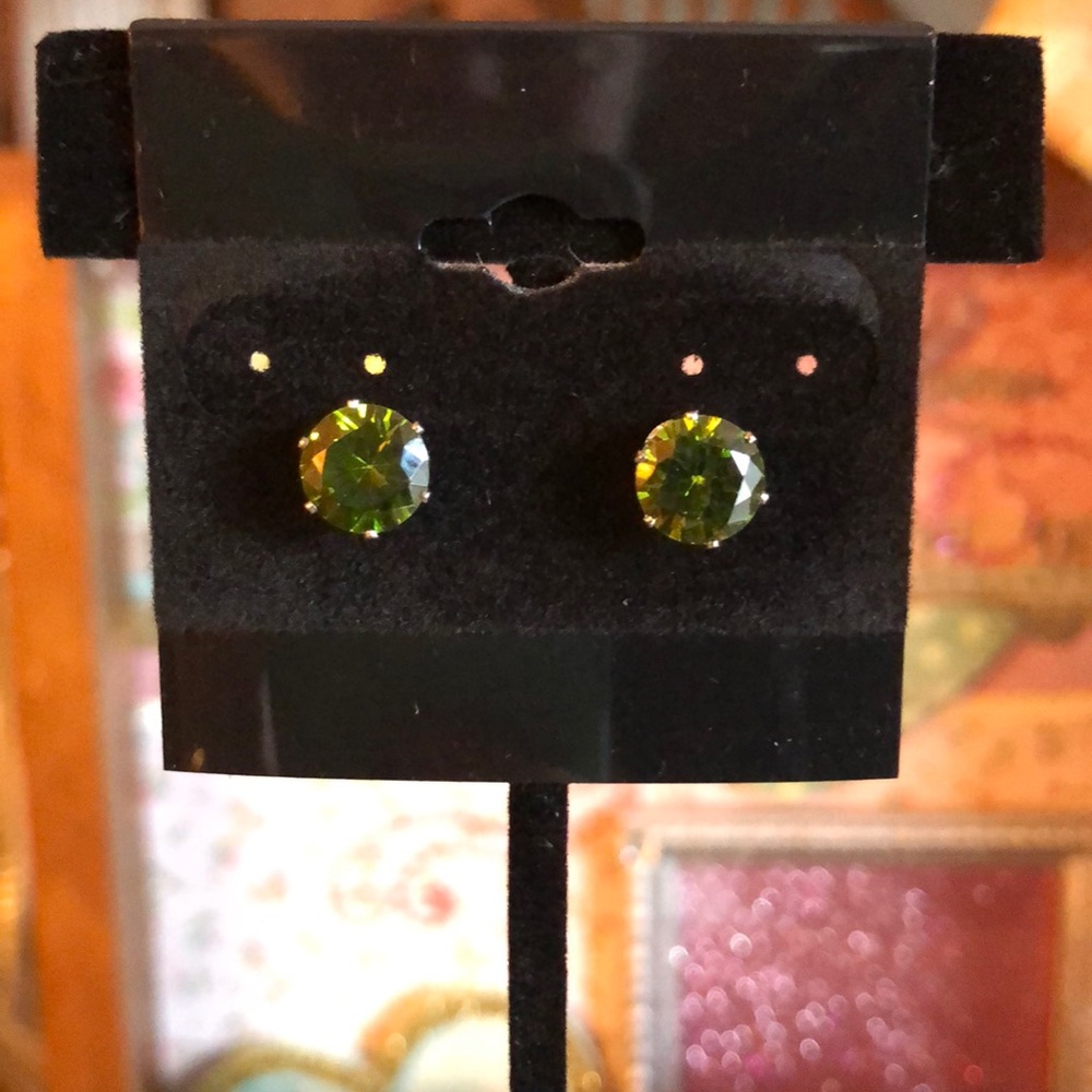 Peridot Rhinestone Earrings - Picture 4 of 4